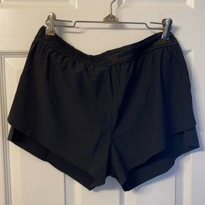 Janji AFO 3” Middle Short